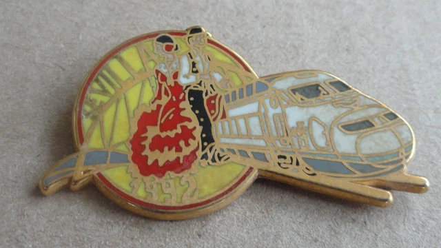 T33 Pins TRAIN LOCOMOTIVE SNCF TGV JAUNE LA POSTE RAILWAYS Vintage Lapel pin