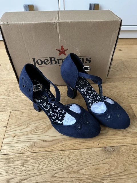 Sweet escape deals wedge sandal