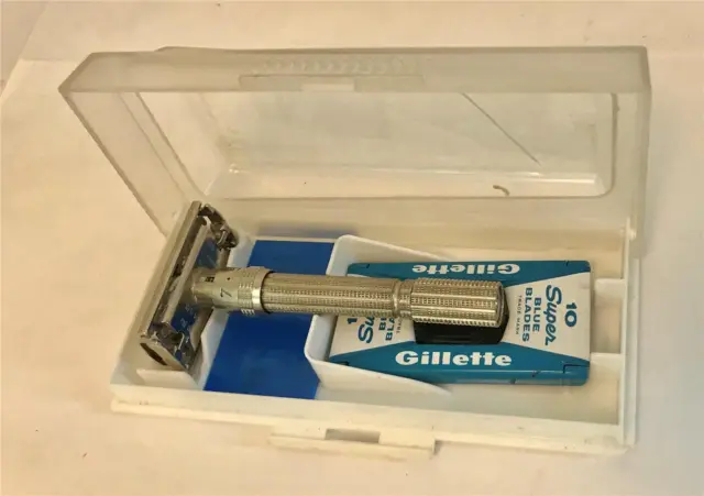 1966 Gillette Slim Adjustable DE TTO Safety Razor In Original Case W/ Blades