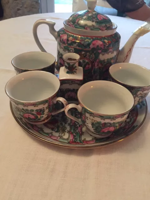Service à café /thé ancien en porcelaine Maruku Chinois Vintage décor peint  main