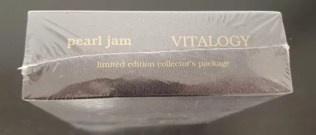 Pearl Jam Vitalogy BestBuy Limited Edition Collector's Box Exclusive CD+Shirt