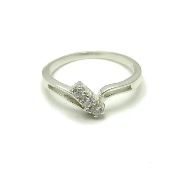 Stylish Sterling Silver Ring Solid 925 With 3 Round Cz Empress R000183