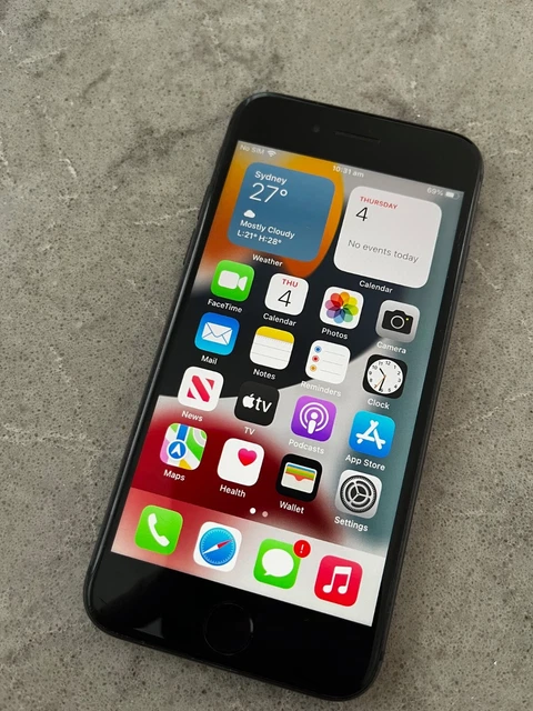 iPhone 8 Space Gray 64 GB au（APPLE IPHONE 8, 64GB - Space