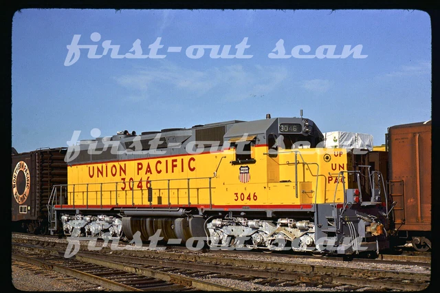 B Original Slide - Union Pacific UP 3046 EMD SD40X at Kansas City KS 1978