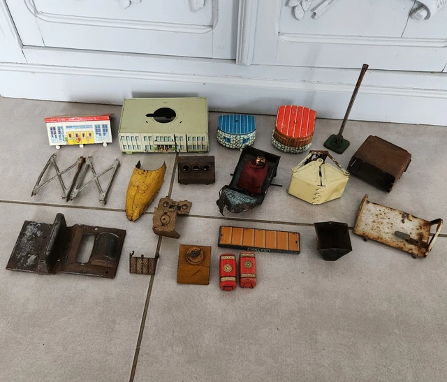 VOLLMER LOT DIVERS CATENAIRES 1008 1294 + POTEAUX 1005 1002 - ECHELLE