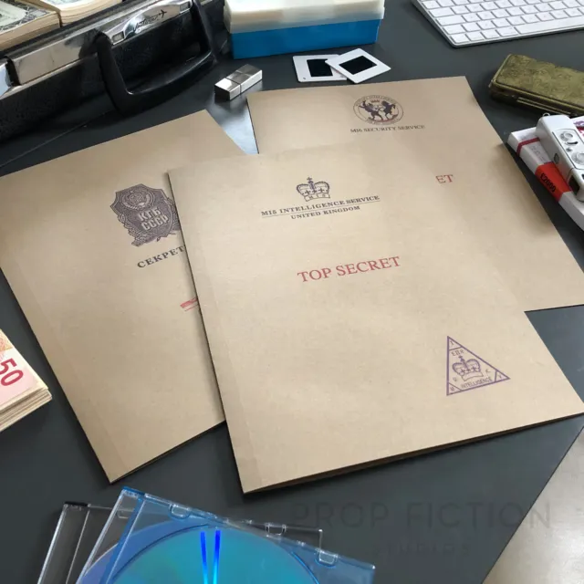 Movie Prop Secret Agent Mission Report Files / 3 x Cosplay Spy Folder Set