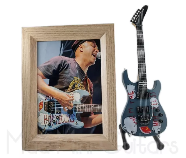 Miniature Guitar TOM MORELLO + PHOTO 5X7 Rage Against the Machine. Audioslave