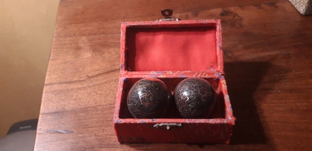 Boules Chinoises Anti-stress Vintage - Rouge Et Verte Pour Massage Qi Gong Et Relaxation