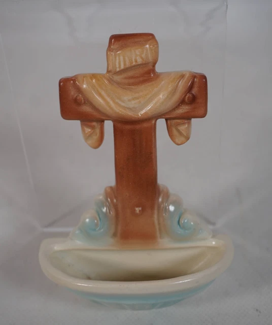 Vintage Shabby Chic Vecchia Ceramica Contenitore Acqua Santa Inri Verniciato