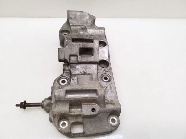 BMW 5 F10 F11 2011 Diesel Support de générateuralternateur 174786 MIN38426
