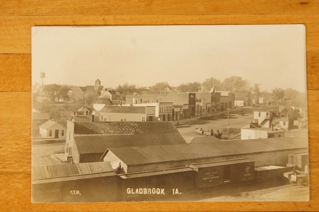 Antique RPPC Gladbrook IA Train Depot Chicago NW & Rock Island Town Scene 1910