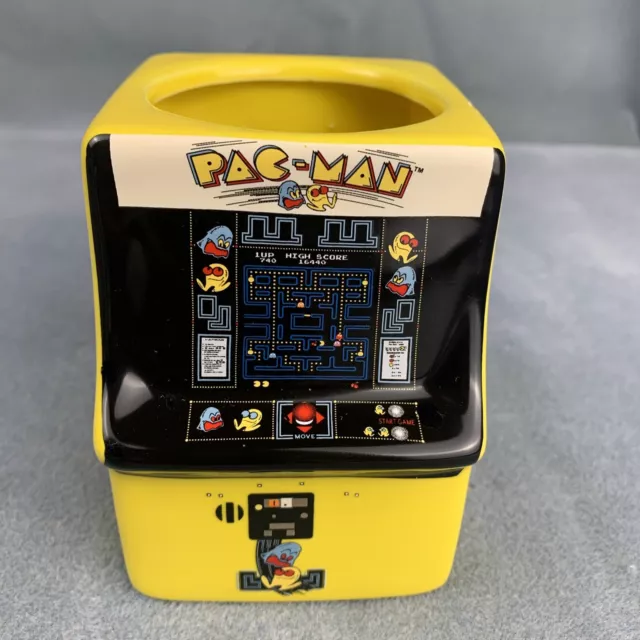 Pac-Man Video Arcade Game Shaped Mug Ceramic Coffee Tea Drinking Cup /Mug Yellow