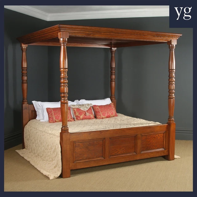 English 18th Century Style 6ft 6” Super King Oak Four Poster Bed (Circa 1990)