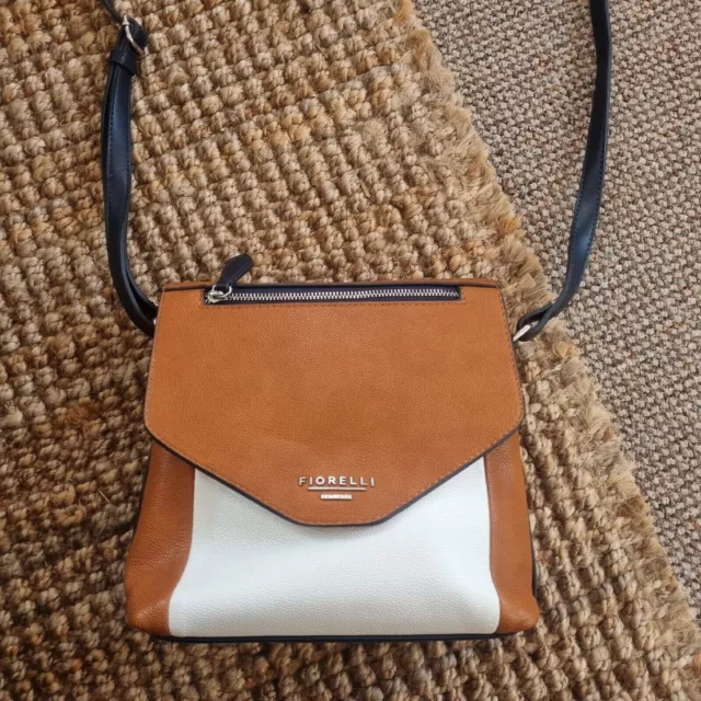 Fiorelli bella sales cross body bag