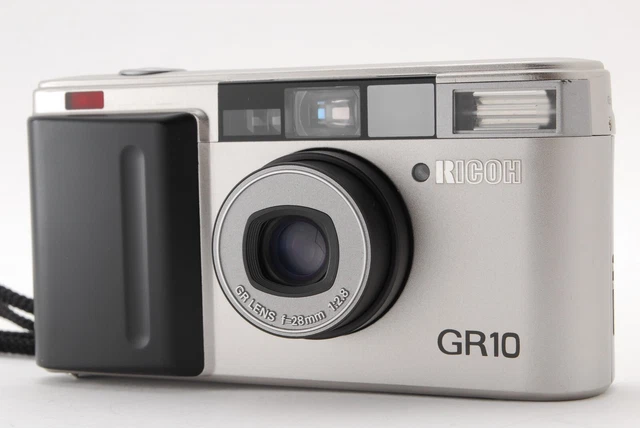 Read【Near MINT】Ricoh GR10 Silver 28mm F2.8 Point & Shoot 35mm Film Camera JAPAN 2
