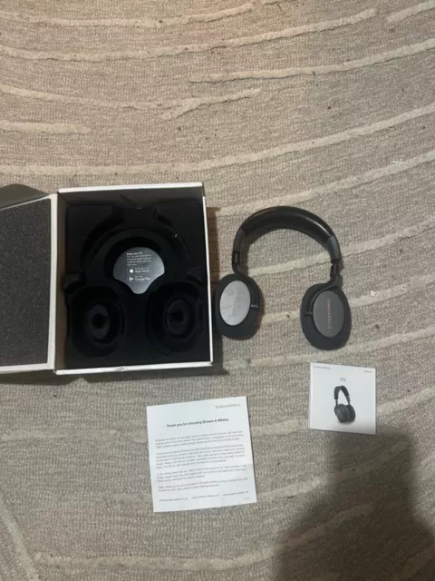 Bowers & Wilkins B&W PX Wireless Headphones Noise Cancelling Grey Excellent