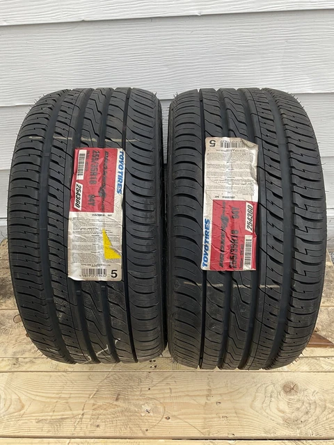 P255 35 R18  94Y Toyo Proxes 4 Plus  used like new