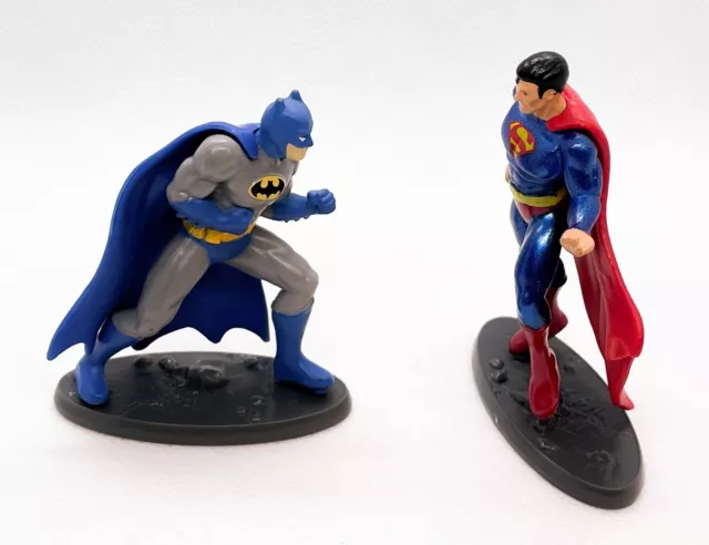 Batman Vs Superman DC Comics Justice League Mini Action Figures 2.5in Statues Batman Vs Superman DC Comics Justice League Mini Action Figures 2.5in Statues