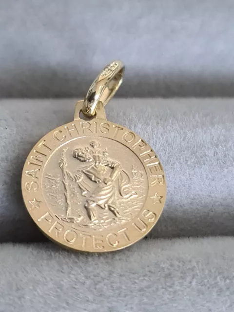 9ct Yellow Gold St Christopher Round Medal Satin Pendant