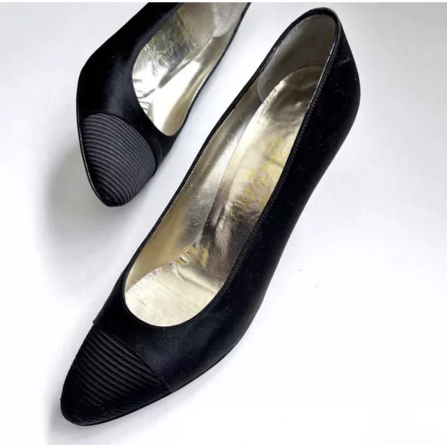 Vintage Salvatore Ferragamo Black Satin Pumps Women’s Heels 8.5 AA Narrow