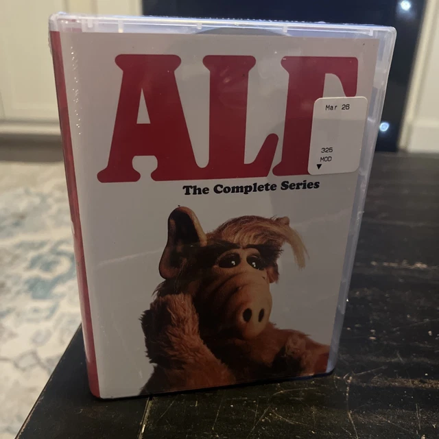 ALF COMPLETE SERIES Deluxe DVD With Pin Set/Sticker/Vinyl/Lunch