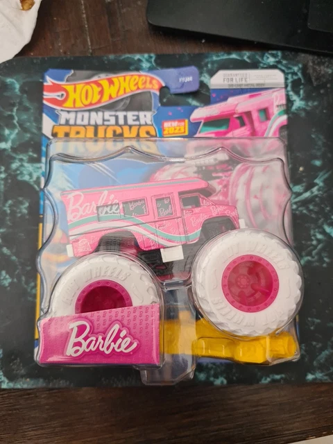 HOT WHEELS 2023 Monster Trucks Barbie Ultimate Camper Freestyle