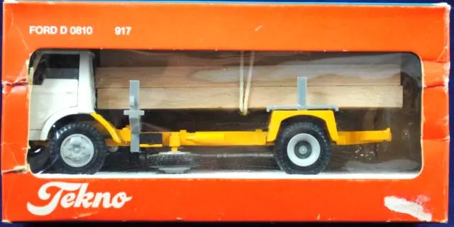 Nr. MINT 1:43 TEKNO No 917 FORD D-800 LOG TIMBER Truck / Lorry w/ BOX Made in NL