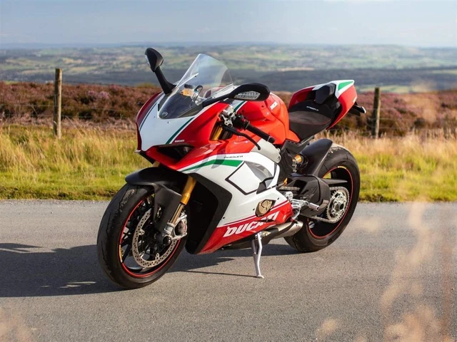 2019 DUCATI PANIGALE V4 Speciale 1100 Speciale ABS Tri Colour