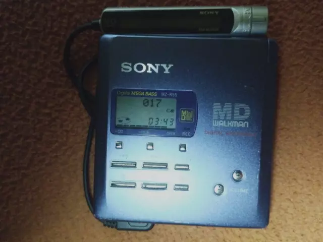 Lecteur enregistreur Minidisc Sony MZ-R55 CouleurBleu exellent état +casque Sony 2