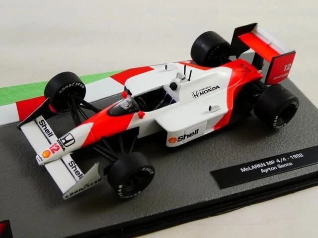 Miniature F1 McLaren MP4/4 D'Alain Prost 1/43 Par Minichamps - écurie 1988