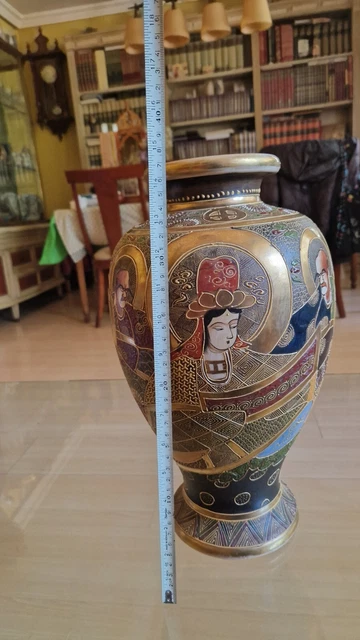 Jarrones antiguos de porcelana japonesa satsuma. Muy buen estado.