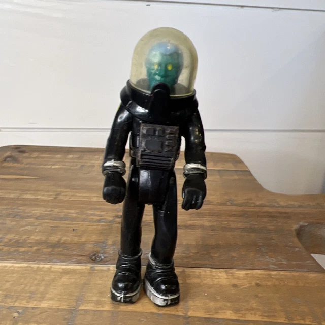 1979 FISHER PRICE ADVENTURE PEOPLE X-Ray Man Firestar Alien Pilot ...