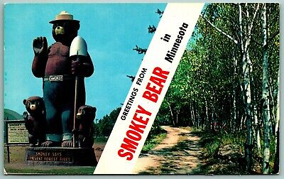 Dual View Banner Greetings From Smokey Bear in Minnesota UNP Chrome Postcard J13