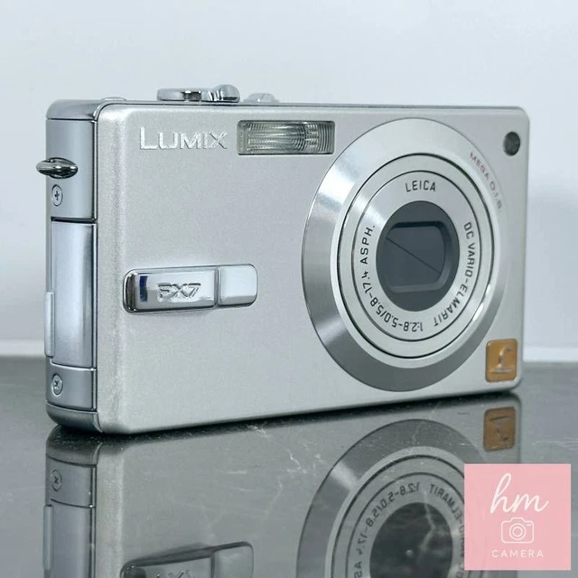 LENTE LEICA PANASONIC LUMIX DMC FX7 plateada 5 megapíxeles zoom