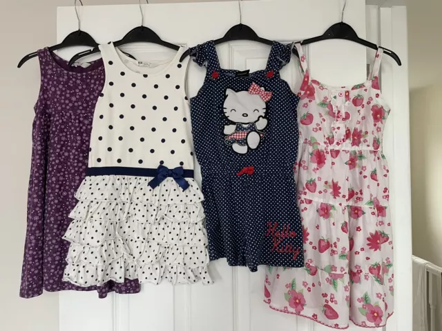 Hello Kitty! Pacchetto abito da festa e tuta estiva per bambina 4-5 anni