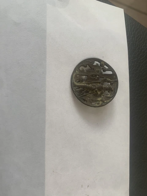 TRES BEAU BOUTON ANCIEN A IDENTIFIER, 1 Er Empire ???