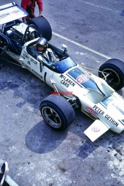 Photo  Peter Gethin And Mclaren M10B Chevrolet Peter Now Leaves The Pits For The