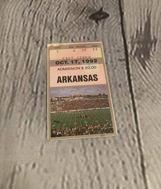 1992 Ole Miss Rebels v Arkansas Razorbacks Football Ticket Stub 10/17/92