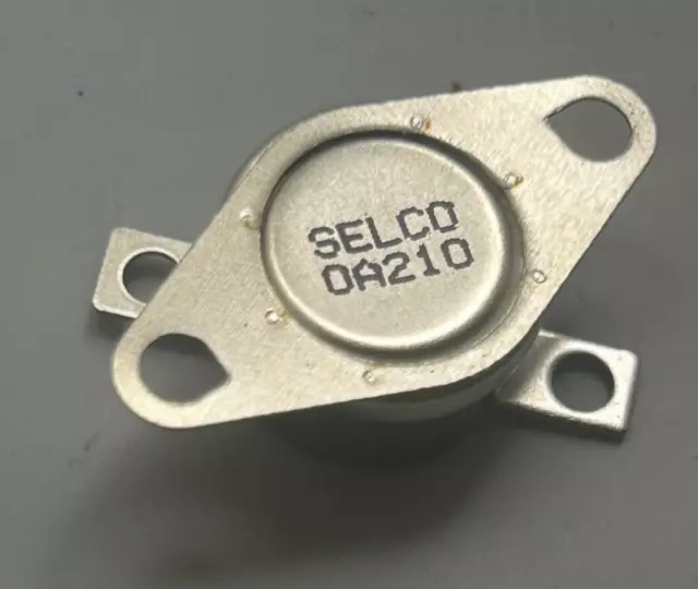 SELCO 0A -210 1/2 in Disc; Auto- Reset; Open on Rise; Open at 210F Lot of 2