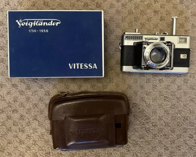 Voigtlander Vitessa Camera 50mm w/Leather Case, Box, Certificate, All Paperwork
