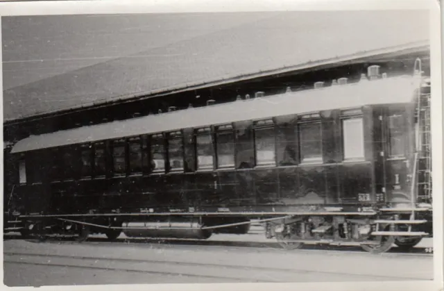 FOTO  Eisenbahn Waggon Personenwagen St.E.G.  ABa 105  ca.8x11 (G1850)
