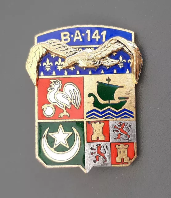 Insigne Base Aerienne Ba 141 Oran Afn Armée De L'air Original Badge Drago