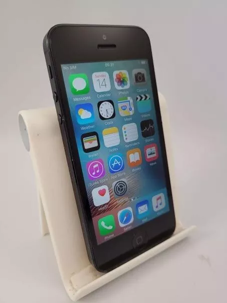 Apple Iphone 5 Black Unlocked 16GB 1GB RAM Touchscreen IOS Smartphone