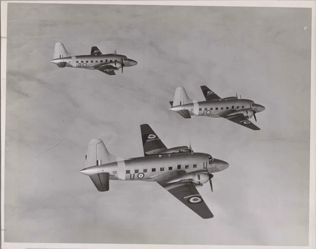 Vickers Varsity Formation Original Vintage Press Photo Raf Royal Air Force 25