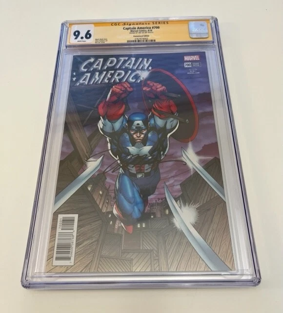 Captain America 700 Variant Newsstand Edition Signed by Jim Lee CGC Graded