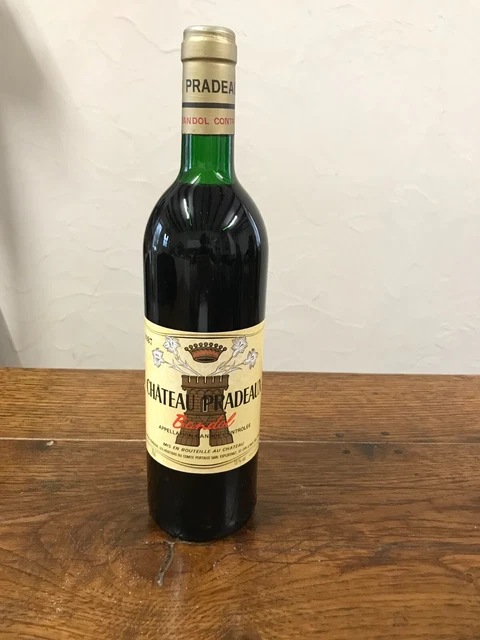 Bouteille de Château Pradeaux BANDOL 1987, très bel état de conservation
