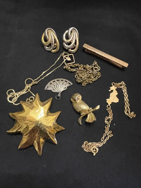 Lot de bijoux fantaisie : bracelets, boucles d'oreilles neuf (Neuf avec