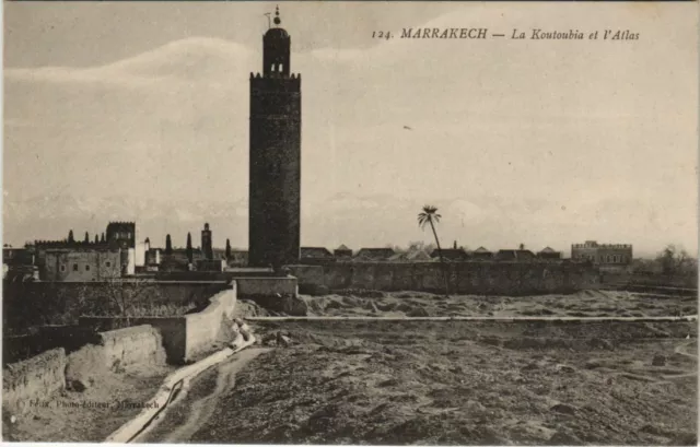 CPA AK Marrakech - Marrakesh - La Koutoubia et l'Atlas MOROC (1082814)