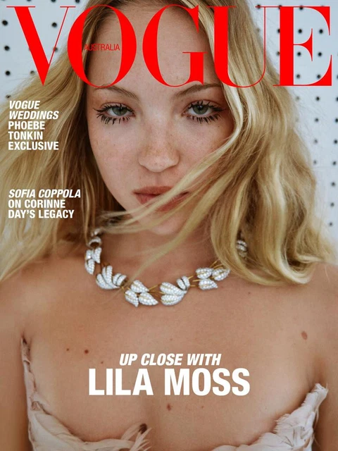 女性情報誌 Vogue Australia Magazine December 2021 女性情報誌 Vogue Australia Magazine December 2021 Vogue