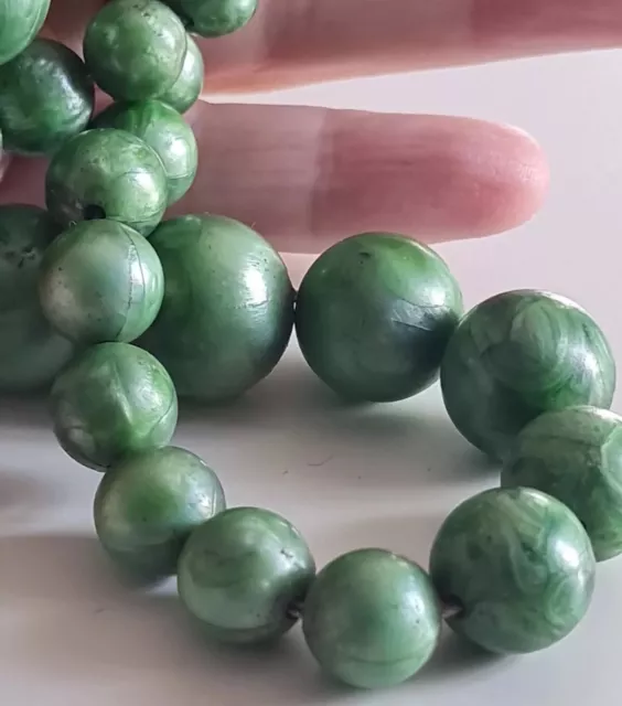 Vintage Necklace Jade Fade Green Marblesque Bead Old Film Drama Fashion TV 20 "